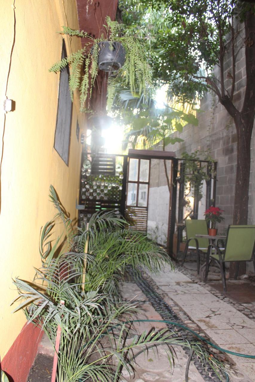 La Casa Del Jardin Bed & Breakfast Tuxtla Gutierrez Ngoại thất bức ảnh