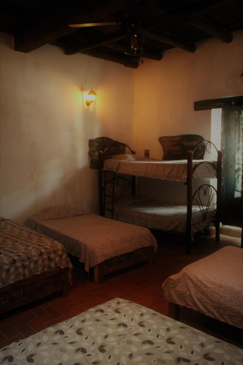 La Casa Del Jardin Bed & Breakfast Tuxtla Gutierrez Ngoại thất bức ảnh